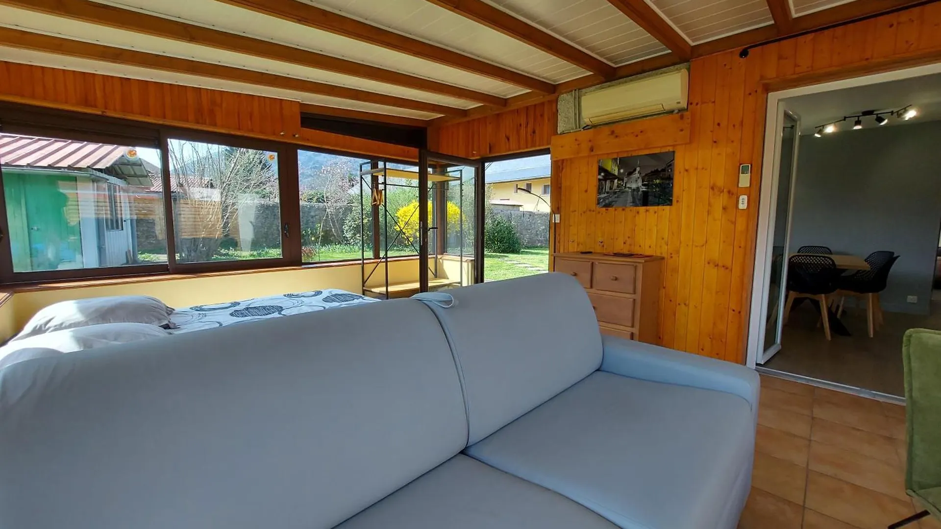 Apartment Entre Lac Et Montagne, Cote Calme, Spacieux 3 Pieces Avec Grand Jardin Saint-Jorioz France