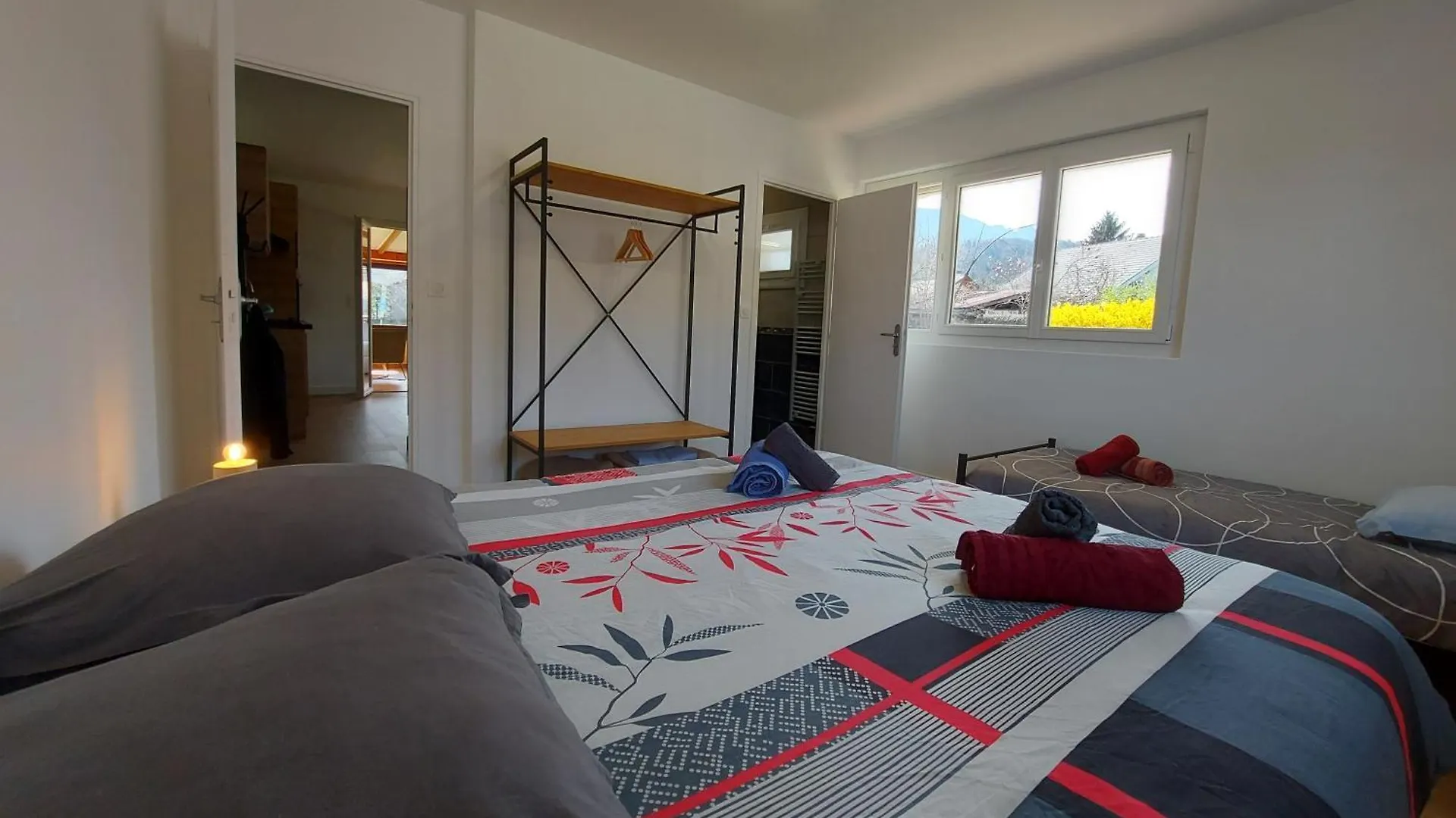 Apartment Entre Lac Et Montagne, Cote Calme, Spacieux 3 Pieces Avec Grand Jardin Saint-Jorioz