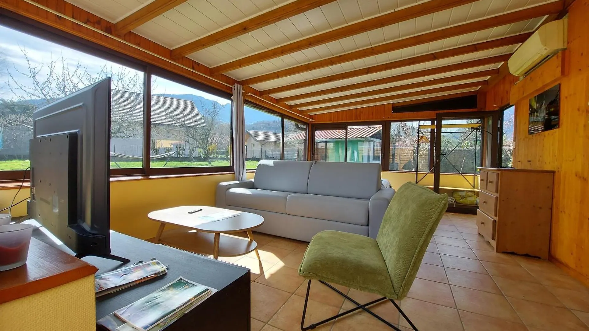 Entre Lac Et Montagne, Cote Calme, Spacieux 3 Pieces Avec Grand Jardin Saint-Jorioz Apartment